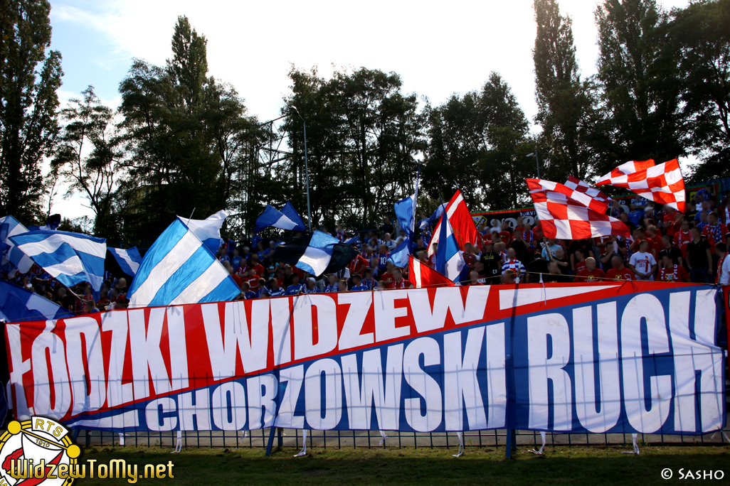 ruch_chorzw_-_widzew_d_20111002_1197183884