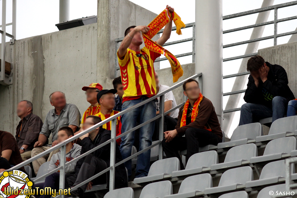 korona_kielce_-_widzew_d_20120504_1208785609