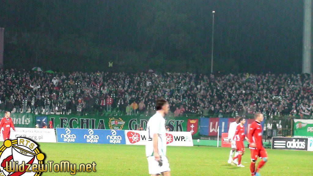 lechia_gdask_-_widzew_d_20101123_2042380443