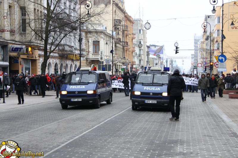 manifestacja_uml_8_20110227_1860748893