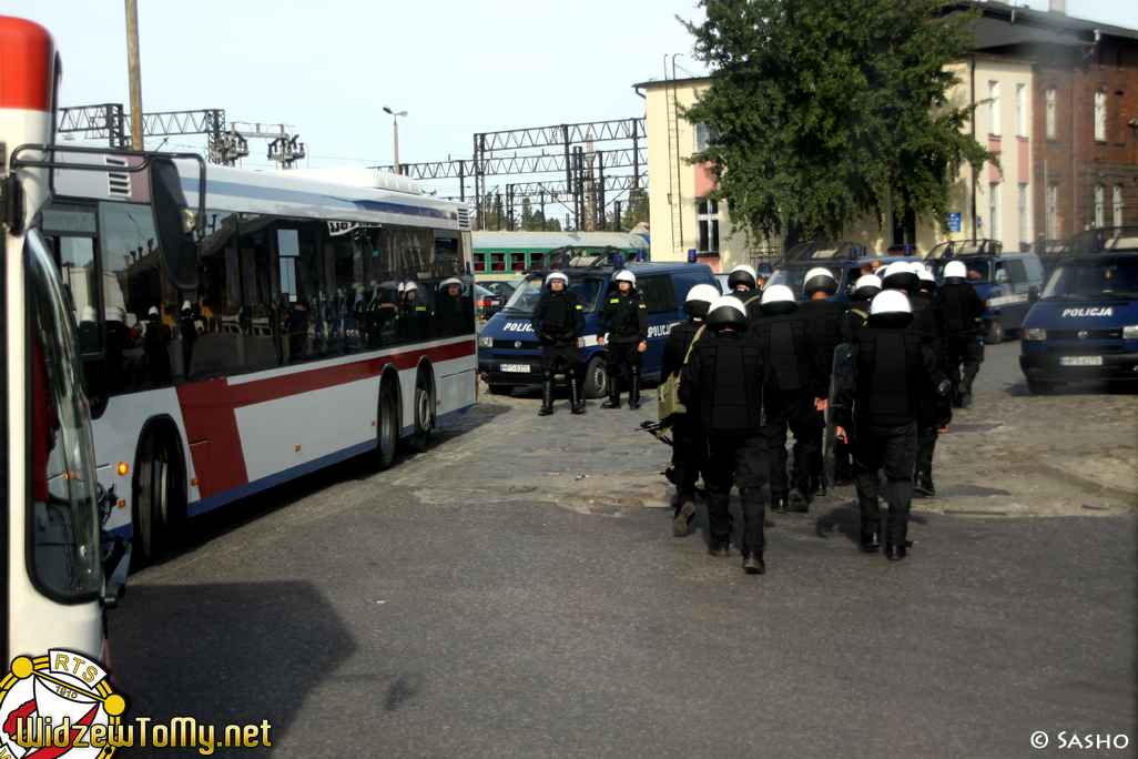 pp_stomil_olsztyn_-_widzew_d_20110929_1188337443