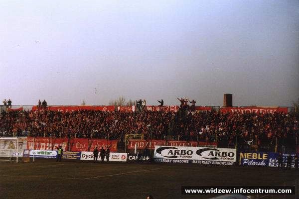 rks_radomsko_widzew_30-03-2002_1