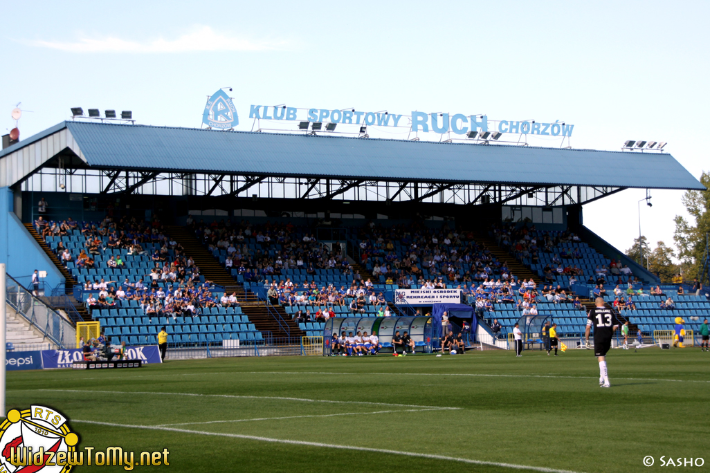 ruch_chorzw_-_widzew_d_20111002_1441837566