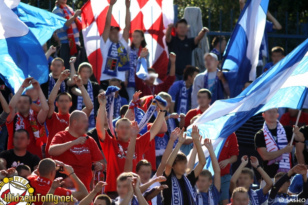 ruch_chorzw_-_widzew_d_20111002_1841773154