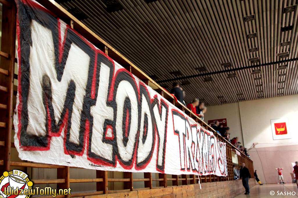 turniej_kibicw_dzkiego_widzewa_ku_pamici_chojeskich_fanatykw_20120107_1399740689