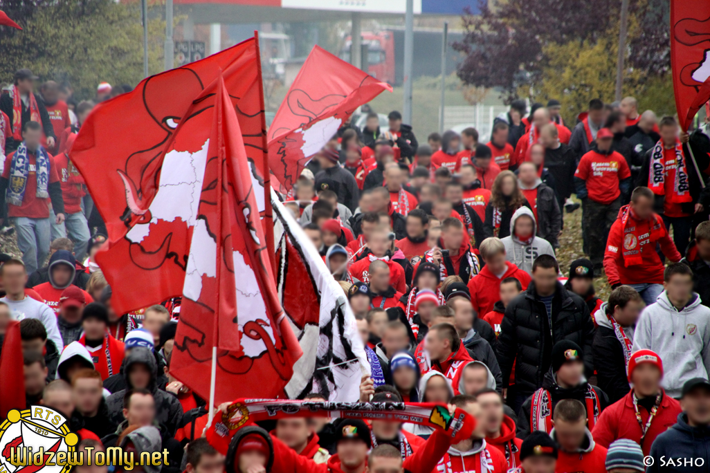 widzew_d_-_cracovia_20111030_1131581343