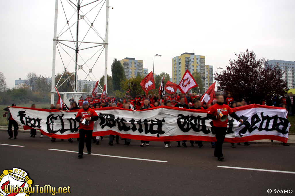 widzew_d_-_cracovia_20111030_1437782784