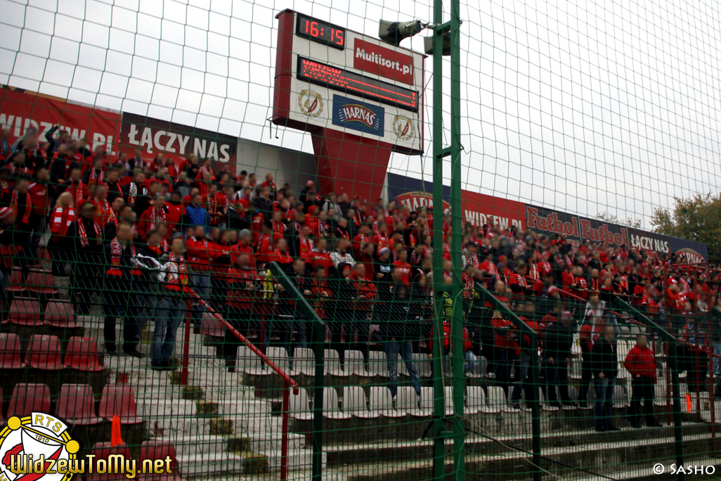 widzew_d_-_cracovia_20111030_1464694930