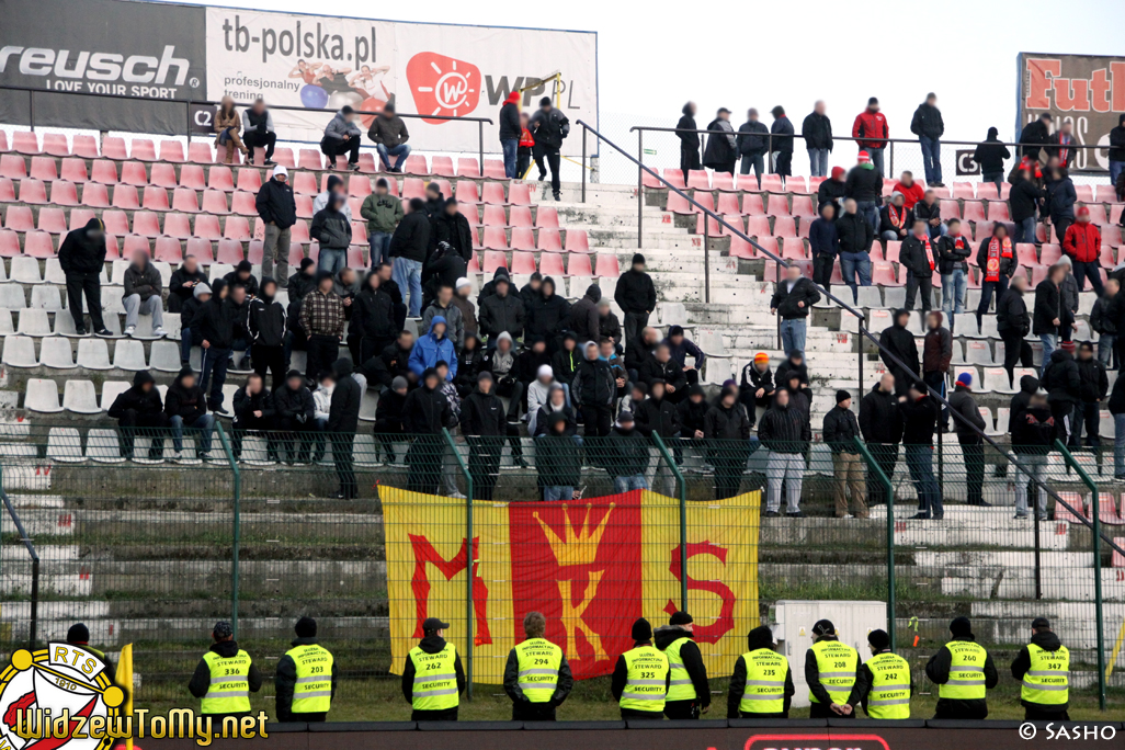 widzew_d_-_korona_kielce_20111120_1258009038