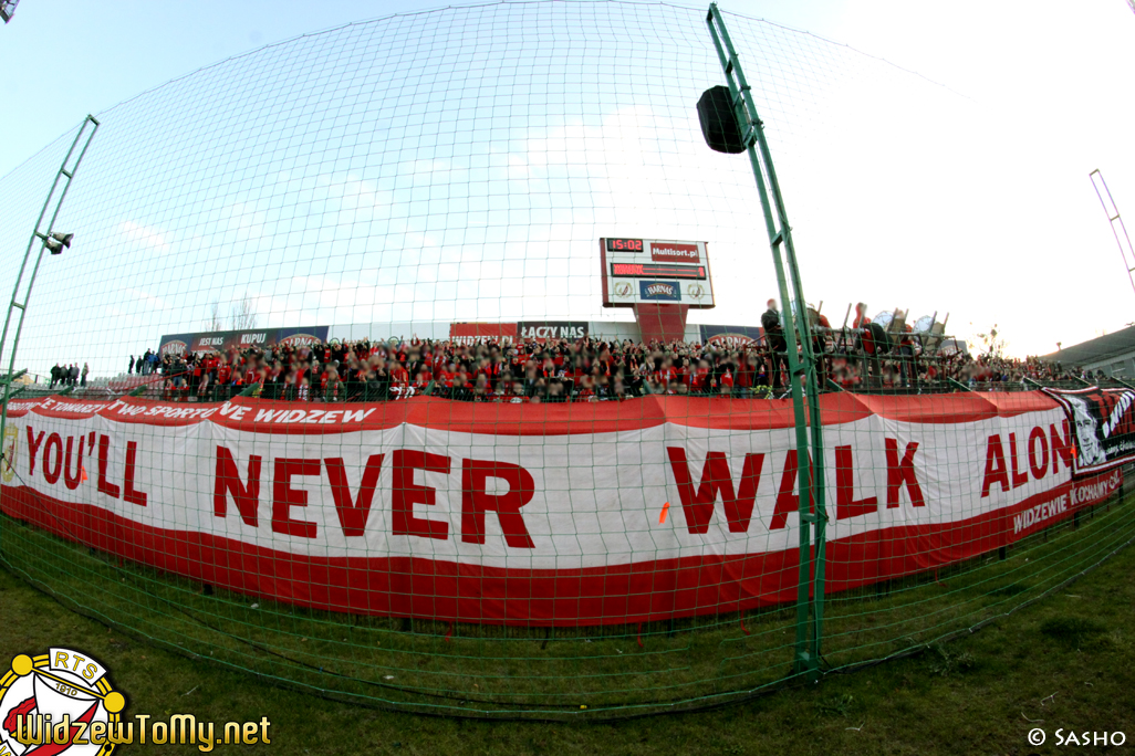 widzew_d_-_korona_kielce_20111120_1735685387