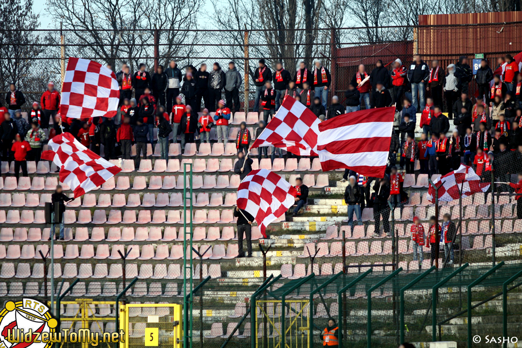 widzew_d_-_korona_kielce_20111120_1935552864