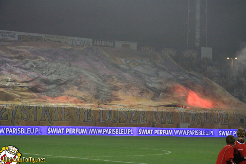 widzew-legia_15_20101016_1270894817