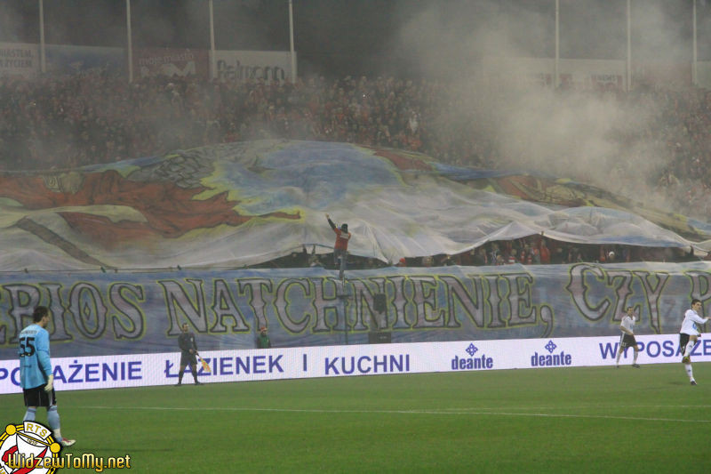 widzew-legia_17_20101016_1490445301