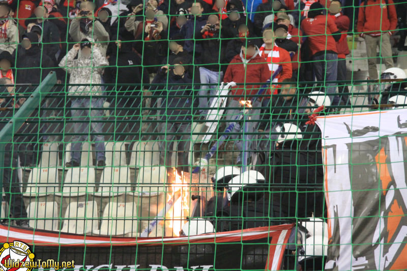 widzew-legia_40_20101016_1891903319