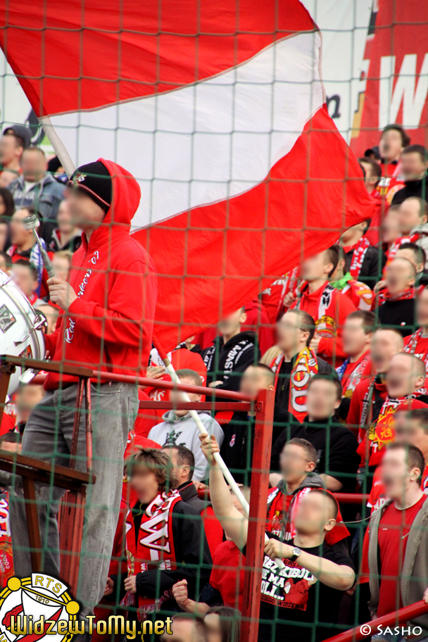 widzew_d_-_legia_warszawa_20120414_1164351065