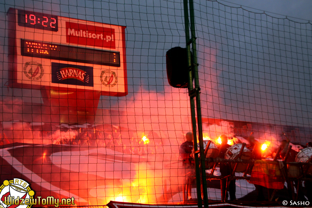 widzew_d_-_legia_warszawa_20120415_1791281259