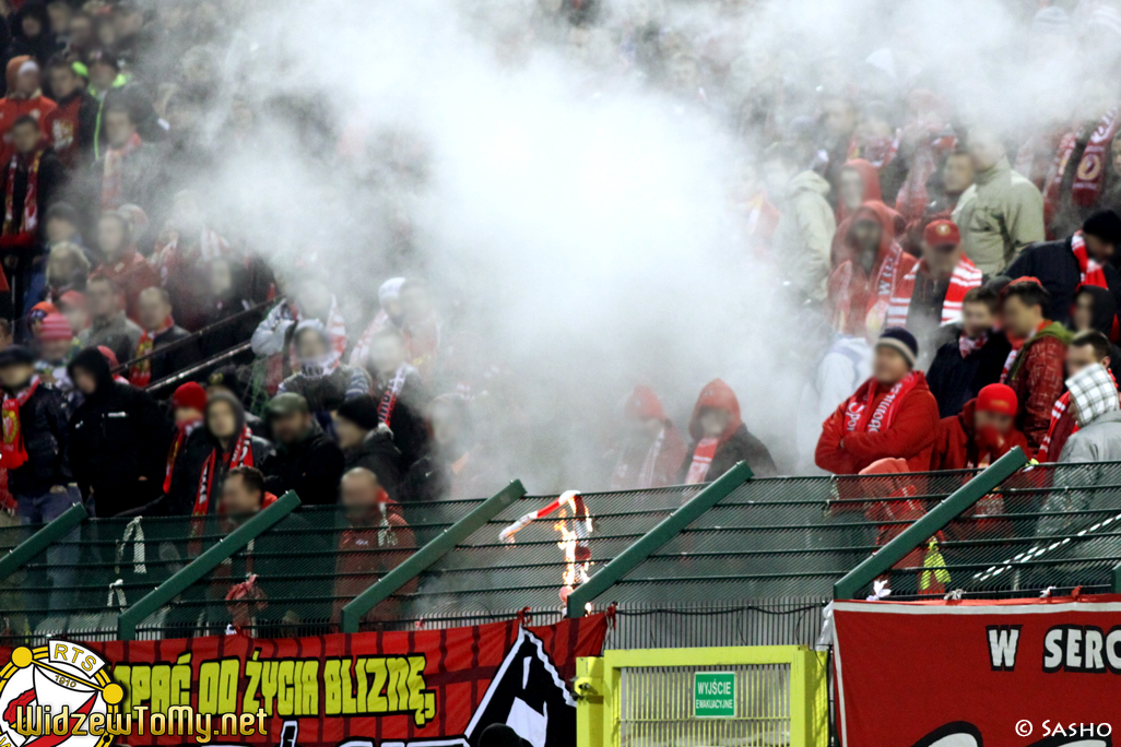 widzew_d_-_ks_20111018_1065070381