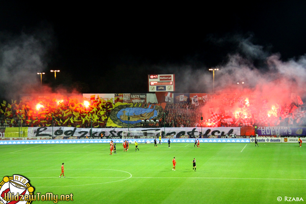 widzew_d_-_ks_20111018_1093759252