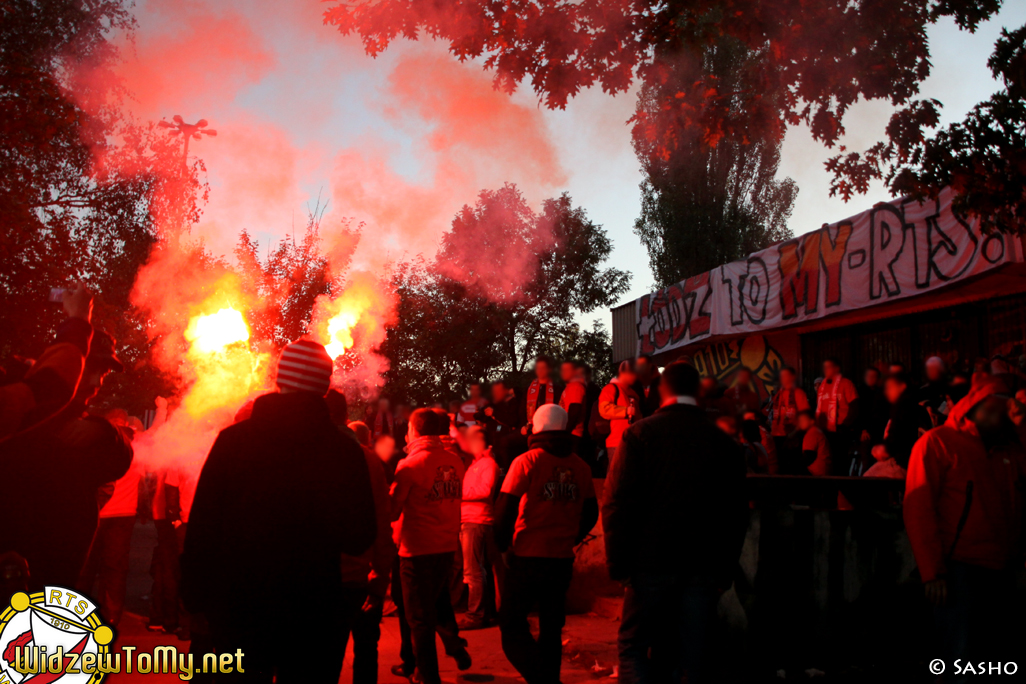 widzew_d_-_ks_20111018_1358174645