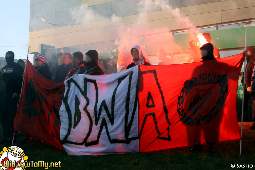 widzew_d_-_ks_20111018_1390247673