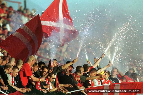 widzew_pogon_szczecin_09-05-2001_2