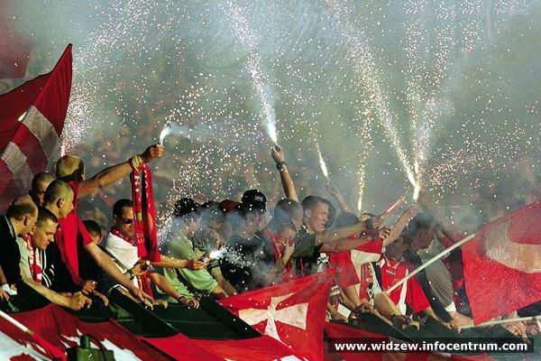 widzew_pogon_szczecin_09-05-2001_3