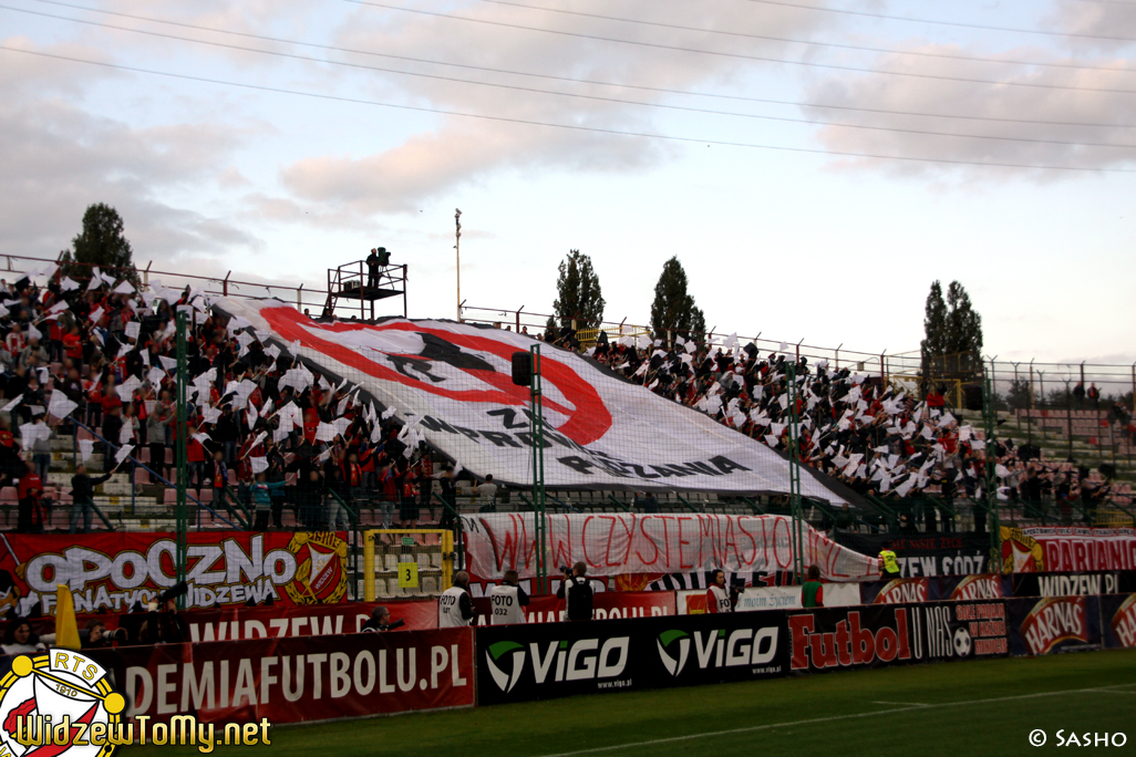 widzew_d_-_zagbie_lubin_20110917_1842022966