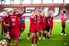 DSC1002